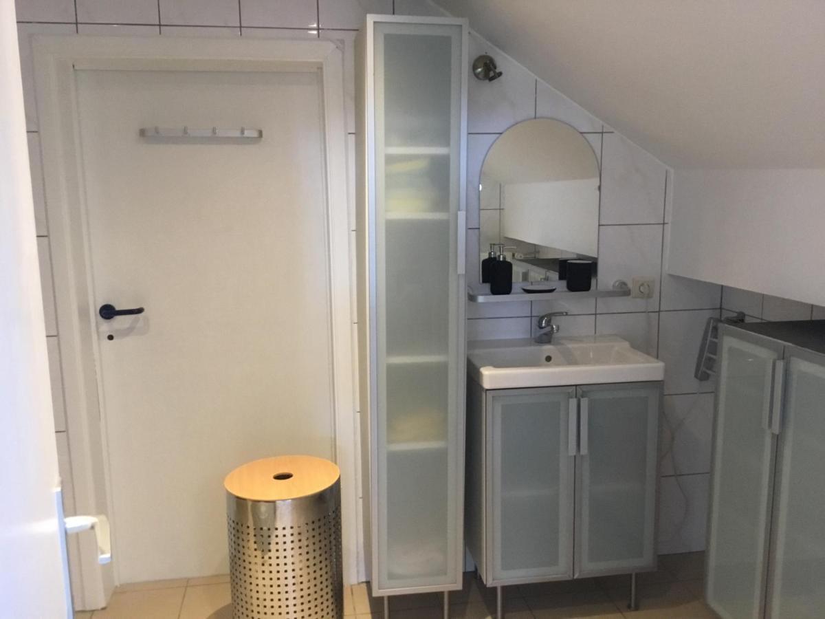 Ferienwohnung De achtertuin Maasmechelen Exterior foto