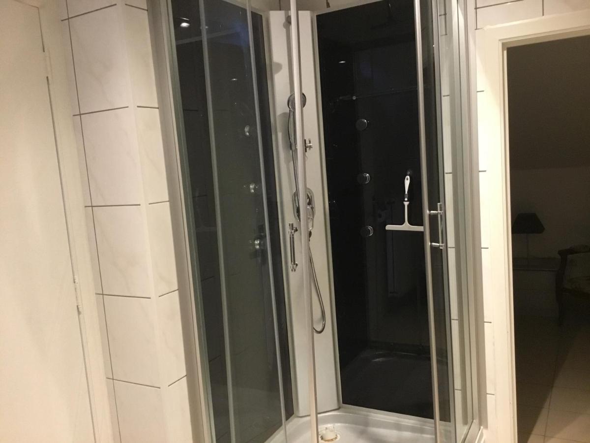 Ferienwohnung De achtertuin Maasmechelen Exterior foto